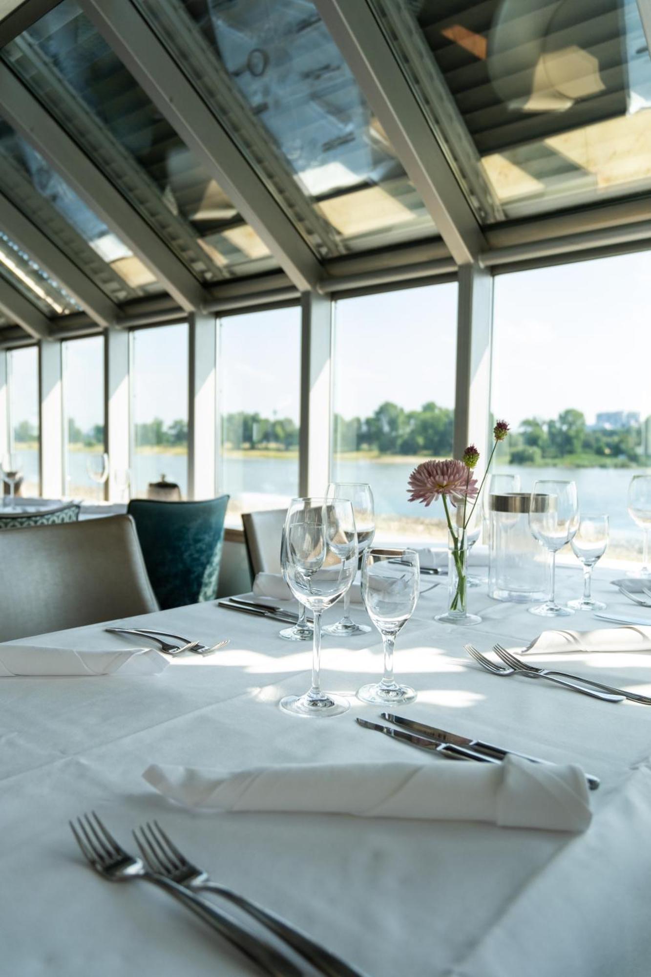 Schnellenburg Hotel 2*