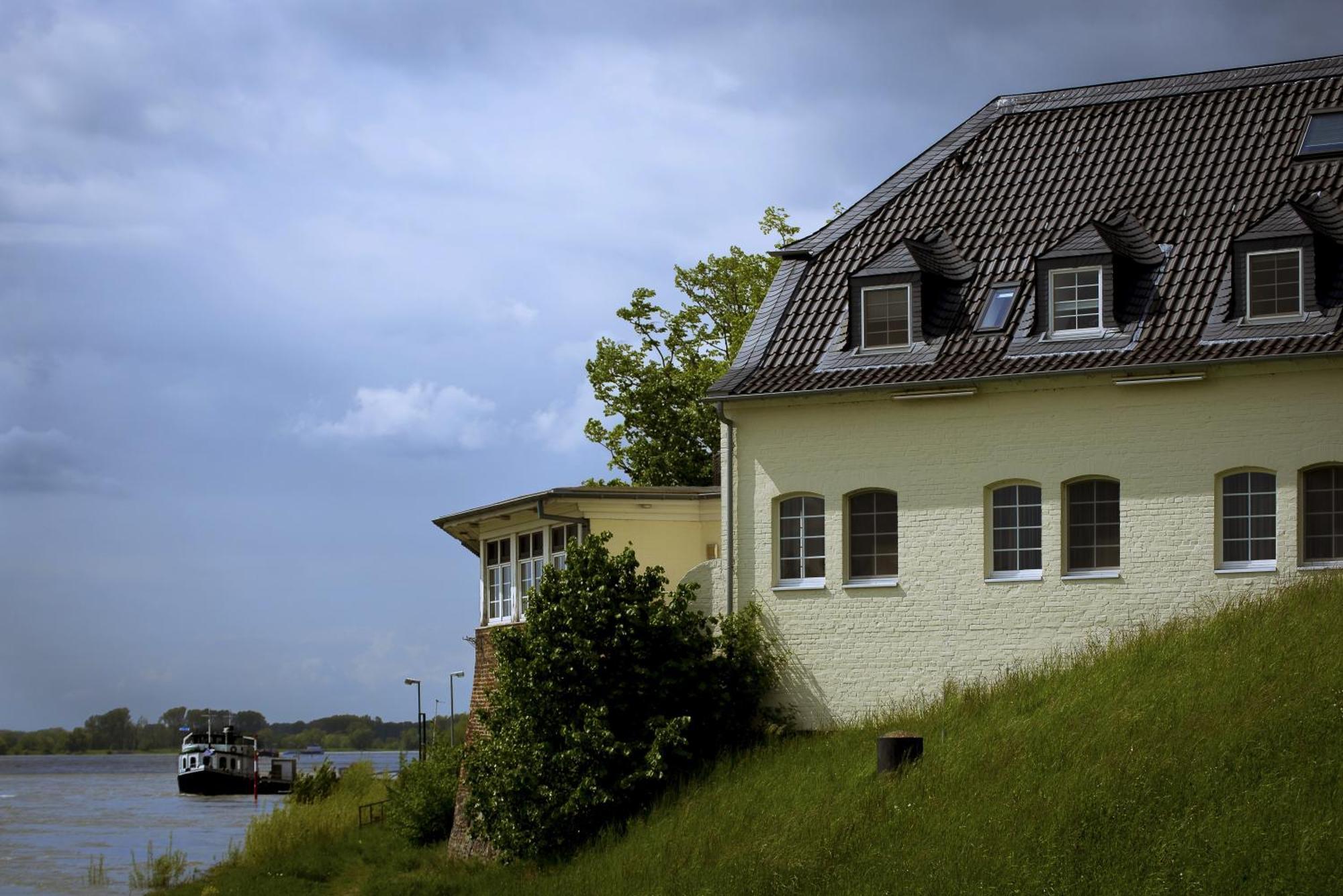 Schnellenburg Hotel Dusseldorf