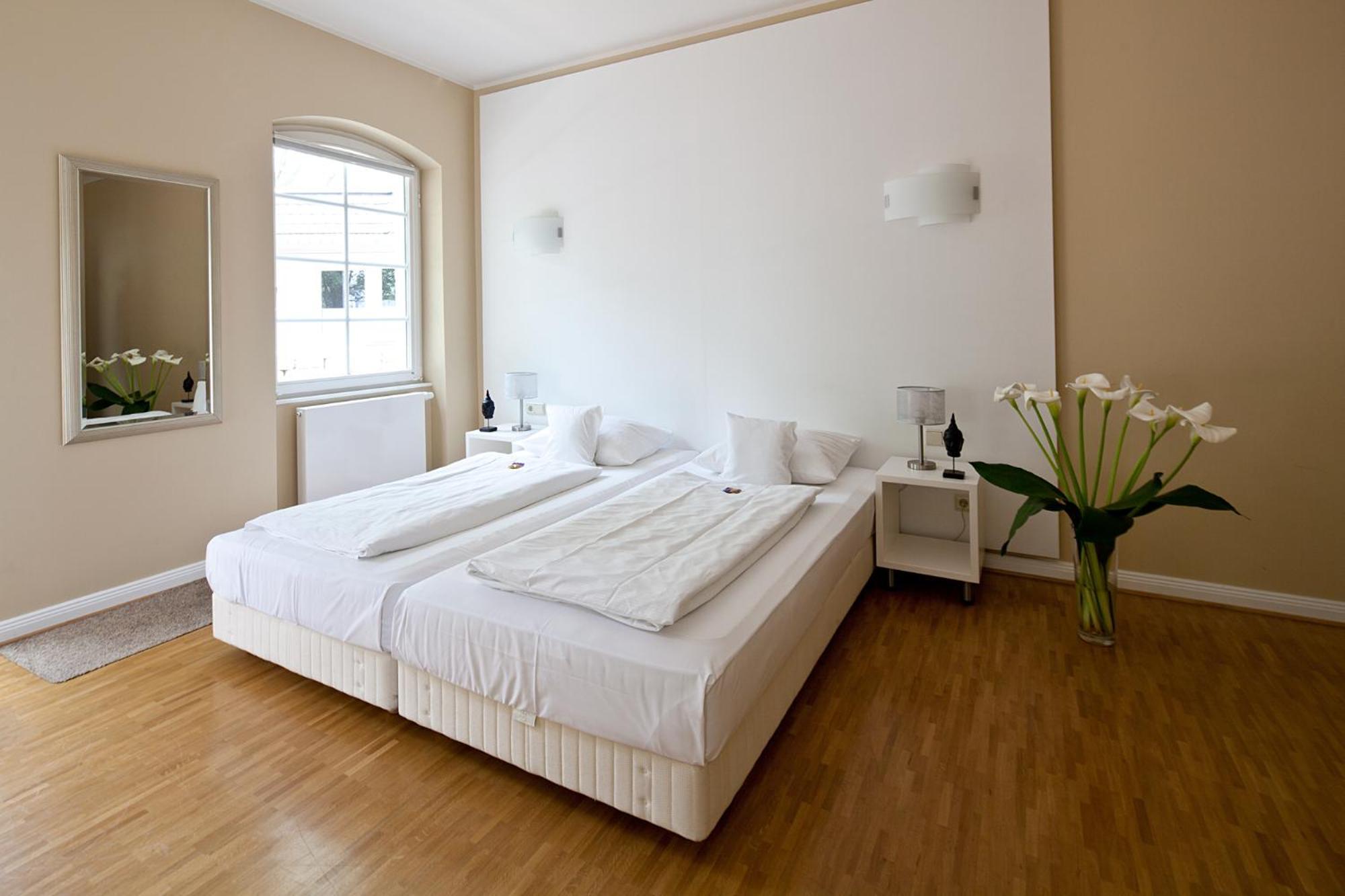 Schnellenburg Hotel 2*